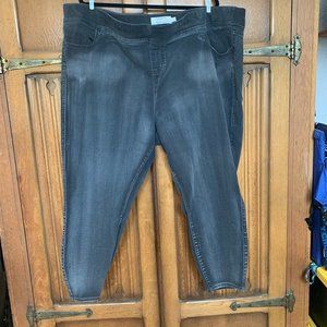 Torrid Lean Jeans Gray Size 28/5S Short/Petite